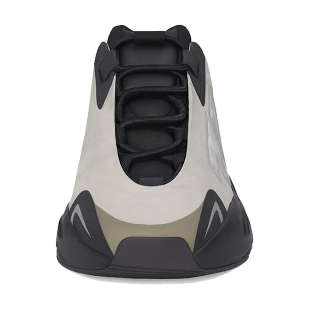 Yeezy Boost 700 Mnvn Bone